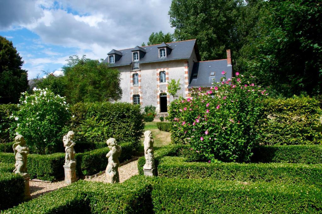 Le Moulin Bregeon Bed & Breakfast Linières-Bouton Exterior foto
